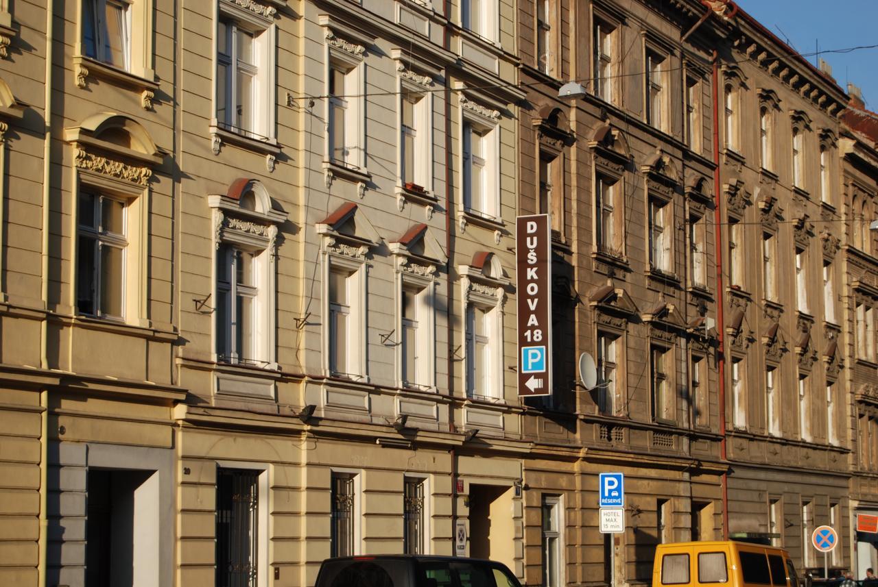 Duskova Apartments Prag Eksteriør billede